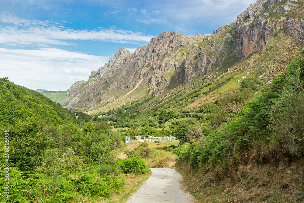 Fototapeta premium Lakes route in Somiedo natural park, Spain