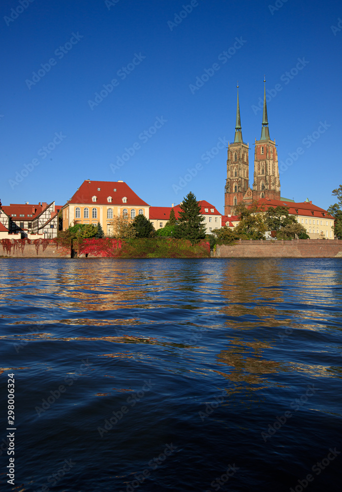 Wroclaw at Odra river with cathedral on the background. Wroclaw at Odra river with cathedral on the background.