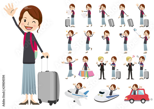 Set of women traveling