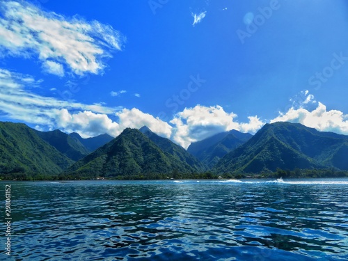 exploring tropical island of tahiti