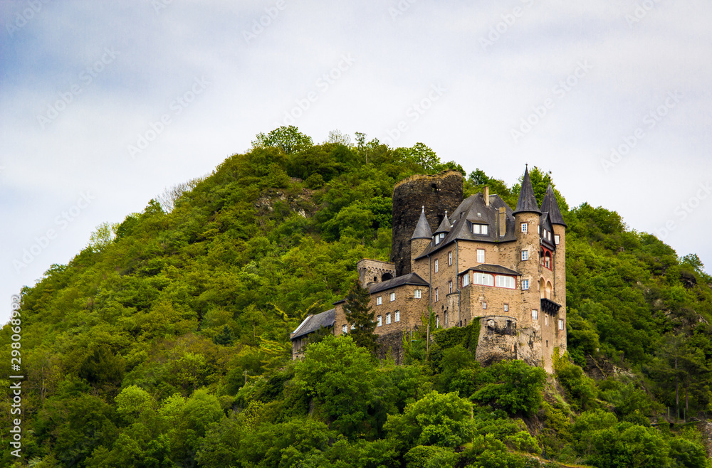 Schöne Aussicht auf Burg Katz am Rhein, Deutschland