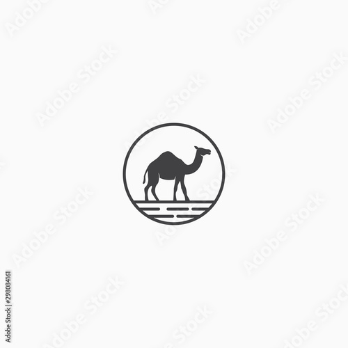 Camel Logo Icon Design Template Vector Illustration