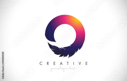 O Feather Letter Logo Icon Design With Feather Feathers Creative Look Vector Illustration