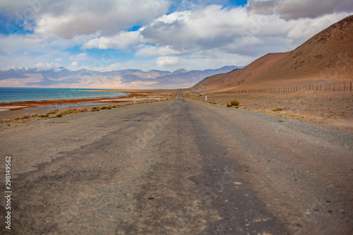 Road to the mountain