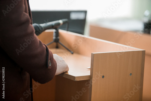 Fotografie back of attastor talking to magistrate in court