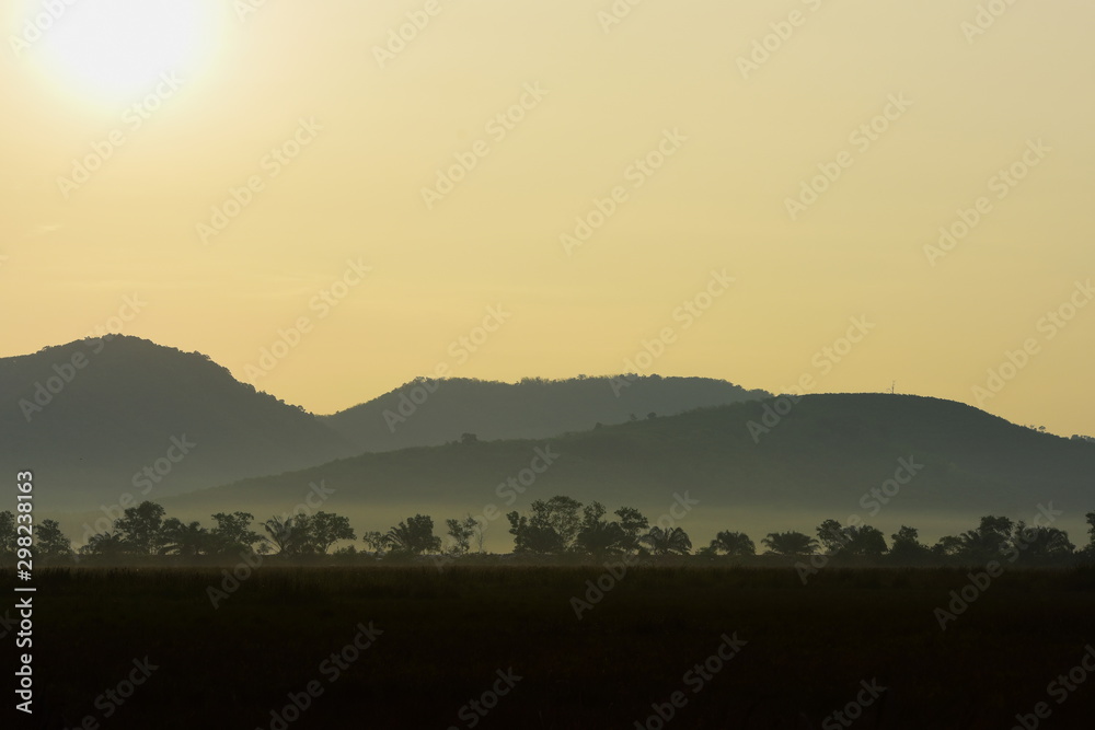 A view of the sky, mist, mountain view in the morning before dawn, looking up from the peak.Sunrise in the morning at the high hill.– stock image