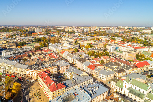 Krajobraz Lublina widziany z lotu ptaka. Ulica Krakowskie Przedmieście i Plac Litewski widziane z powietrza.