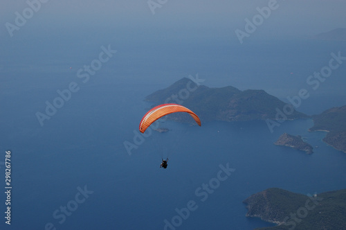 Paragliding from the Babadağ mountain in Ölüdeniz, Turkey © Olga