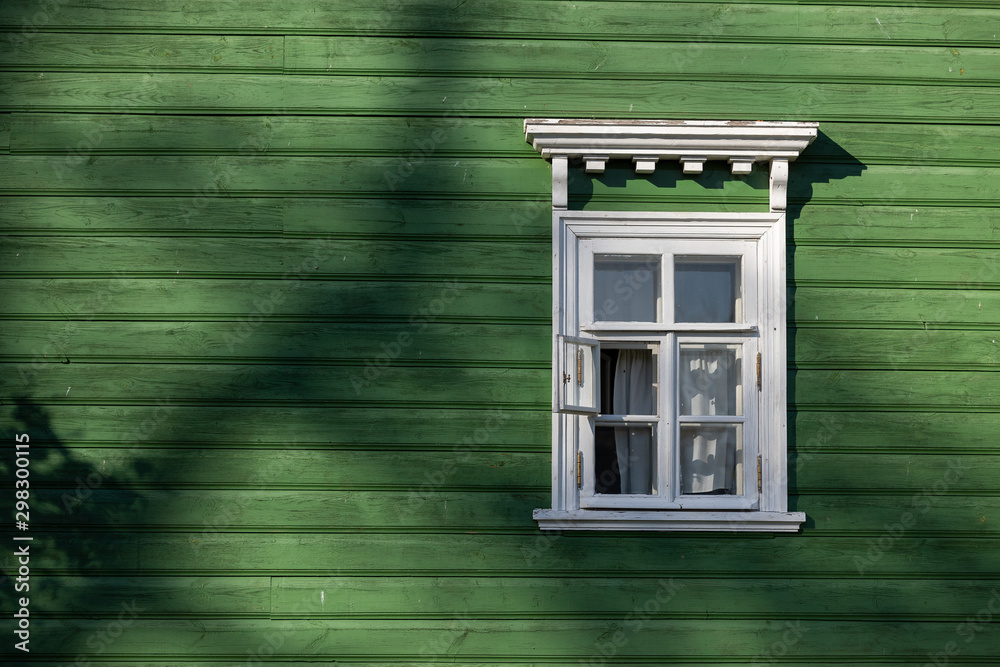Obraz premium Old house window