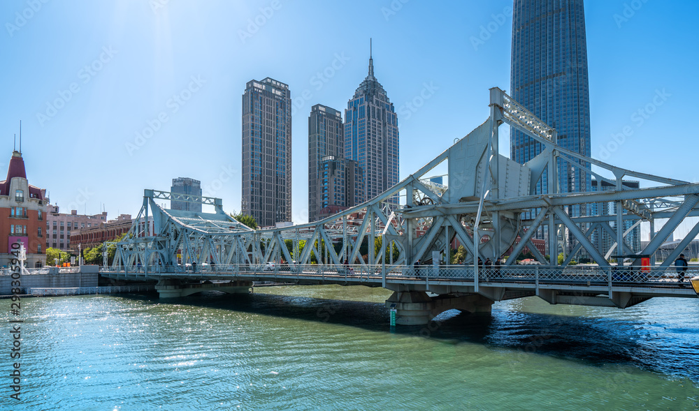 Obraz premium Tianjin famous architectural landscape steel bridge..