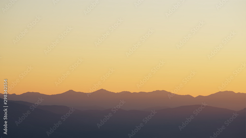 minimalist sunset mountains