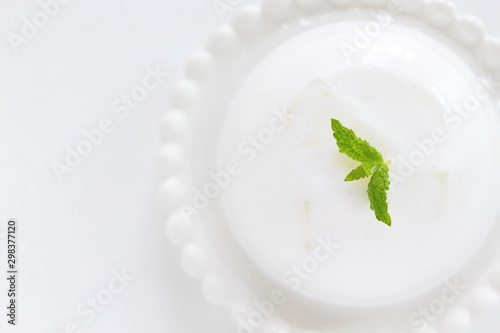 milk agar jelly with mint
