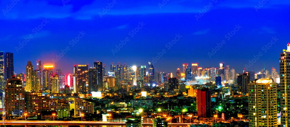 March 31, 2019, photos of the city and high-rise buildings in Bangkok during the morning