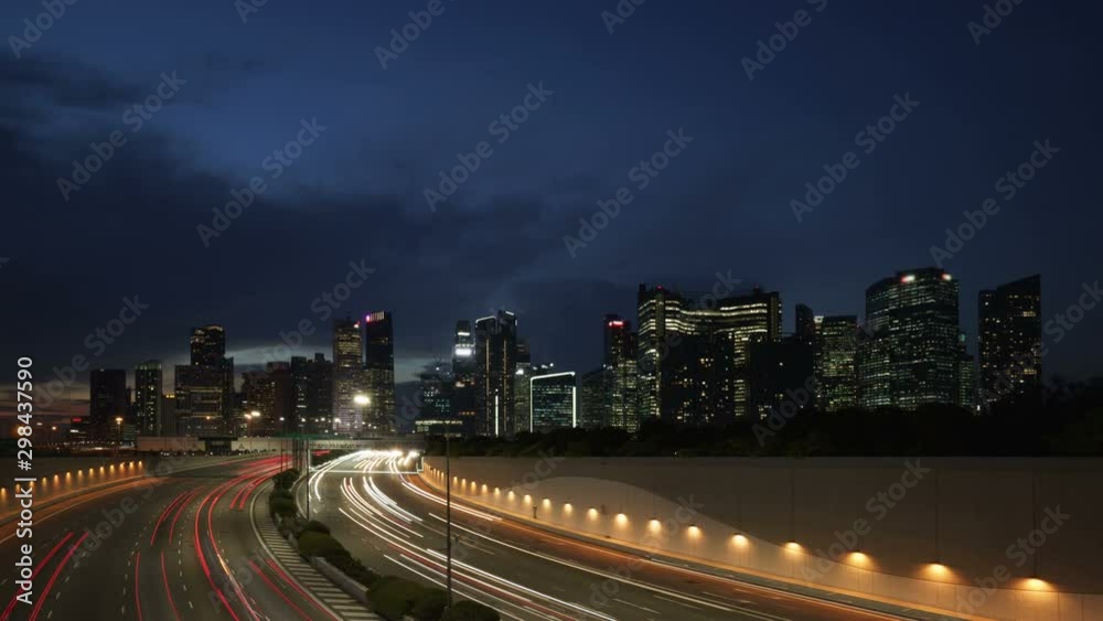 Tilt down shot of Singapore skyline and business district during rush hour. Shot on raw photos (7360 × 4912) Tilt down shot of Singapore skyline and business district during rush hour. Shot on raw photos (7360 × 4912)