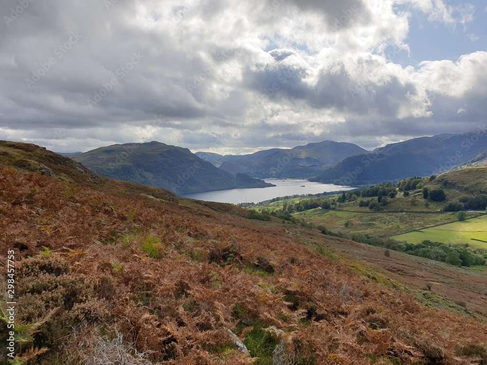 Fototapeta premium landscape with mountains and blue sky