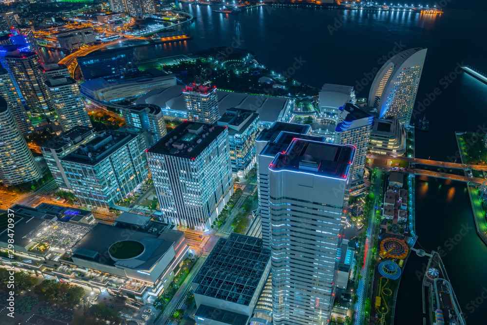 Fototapeta premium 展望台から見た横浜みなとみらいの夜景