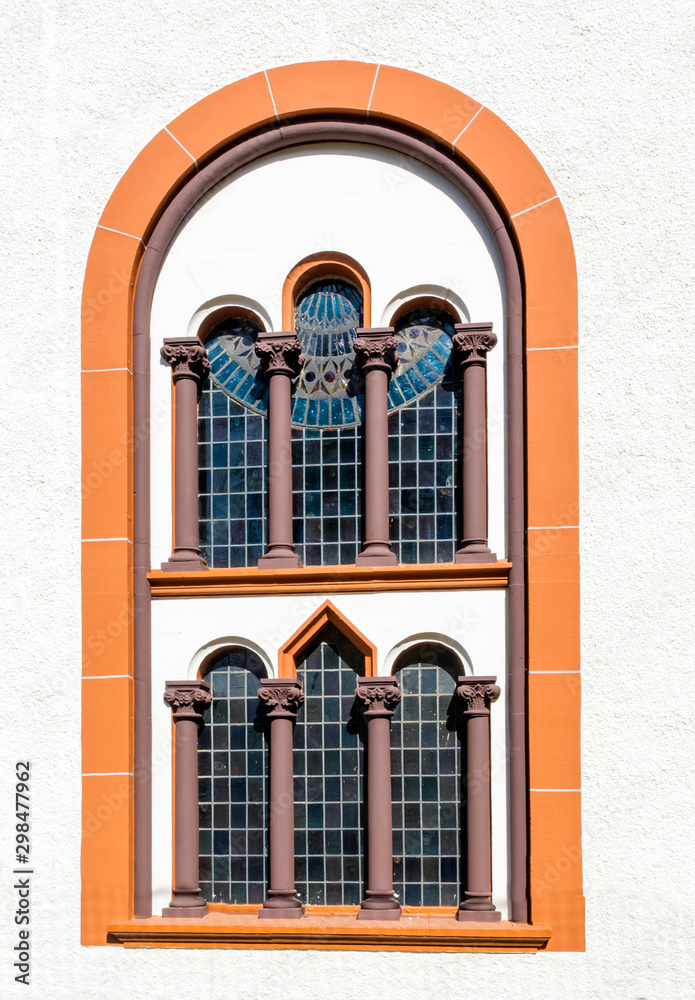 Obraz premium Templer house one of the oldest houses in Boppard 1234. Facades detail window.UNESCO World Heritage, Mittelrheintal valley, Rhineland-Palatinate, Germany, Europe