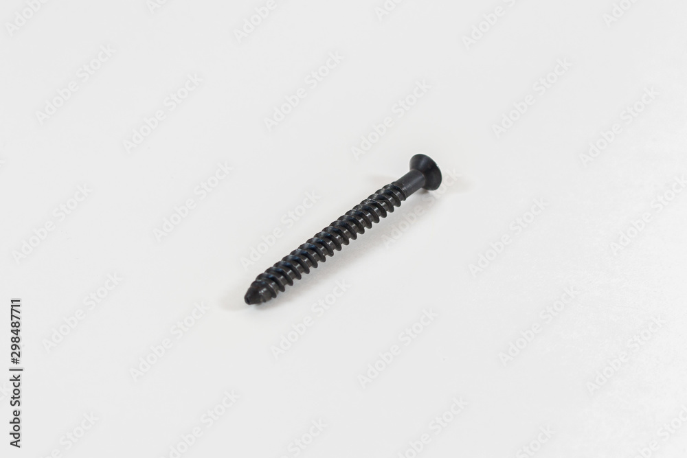Black Screw-4 Black Screw-4