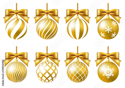 金色のクリスマスオーナメントとリボンセット