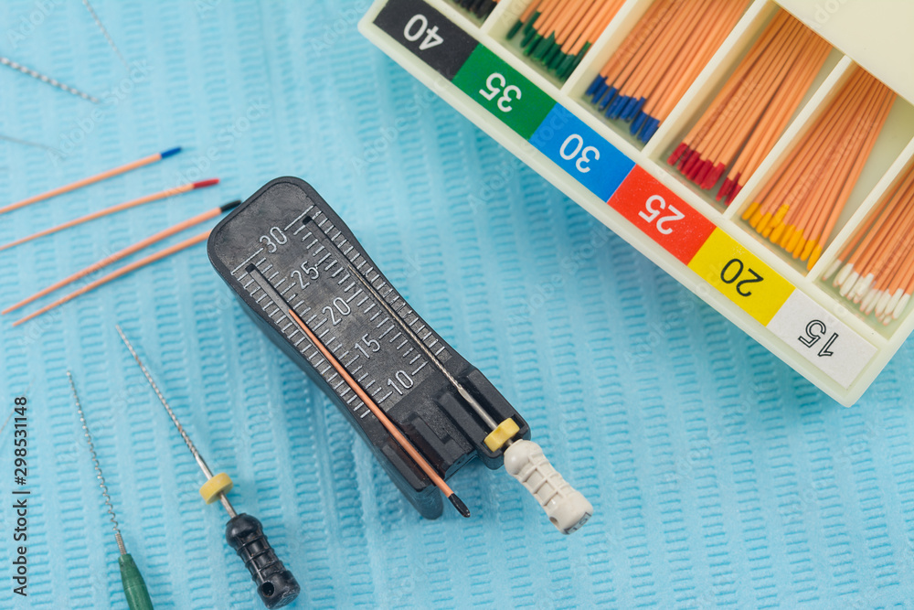 guttapercha pins in a set of different sizes for root canal filling