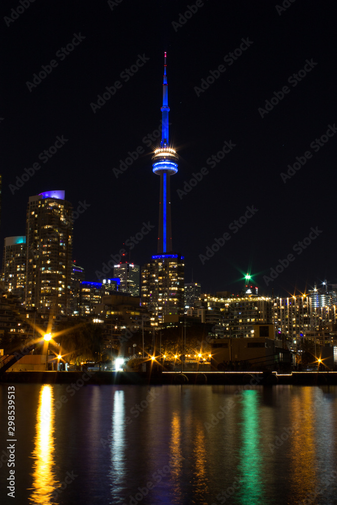 Toronto skyline at night