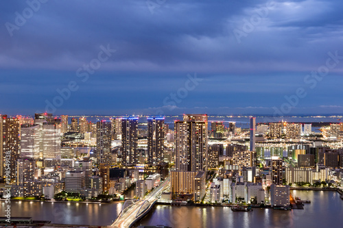 東京都港区汐留から見た東京の夜景 © zu_kuni