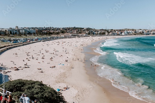 bondi beach © Trent Szmolnik