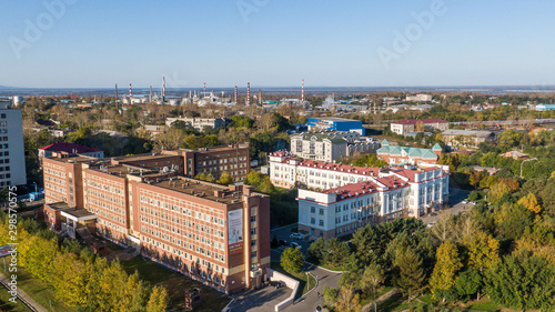 Canvas-taulu Road clinical hospital in Khabarovsk top view