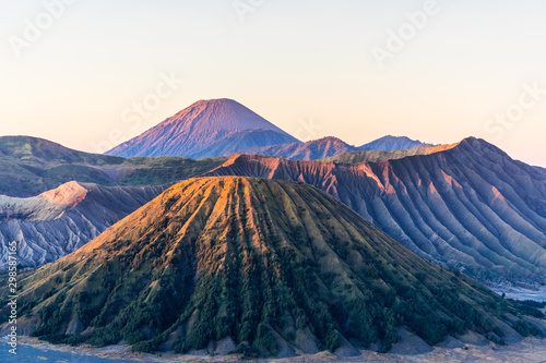 Bromo Volcano Group Indonesia is amazingly beautiful. And there is a miracle Worth a visit to admire this strange geographic beauty