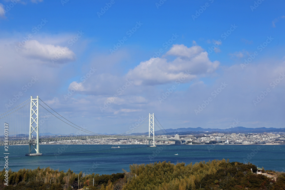 Obraz premium 冬の明石海峡大橋