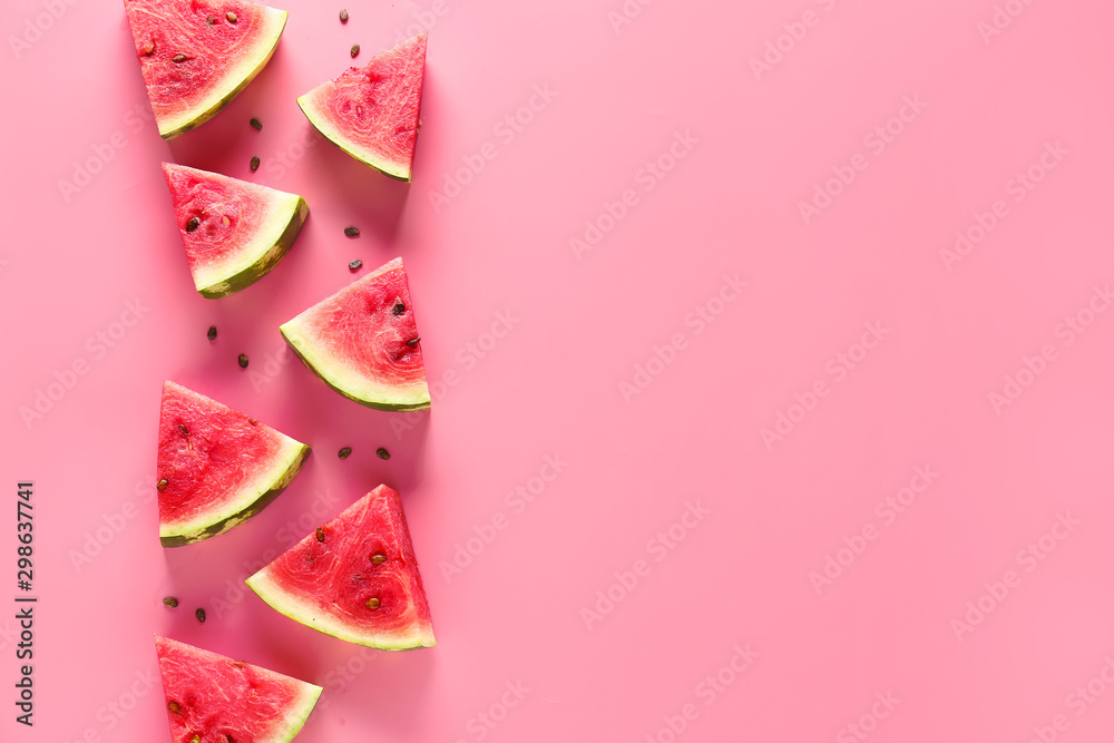 Slices of sweet ripe watermelon on color background - obrazy, fototapety, plakaty 