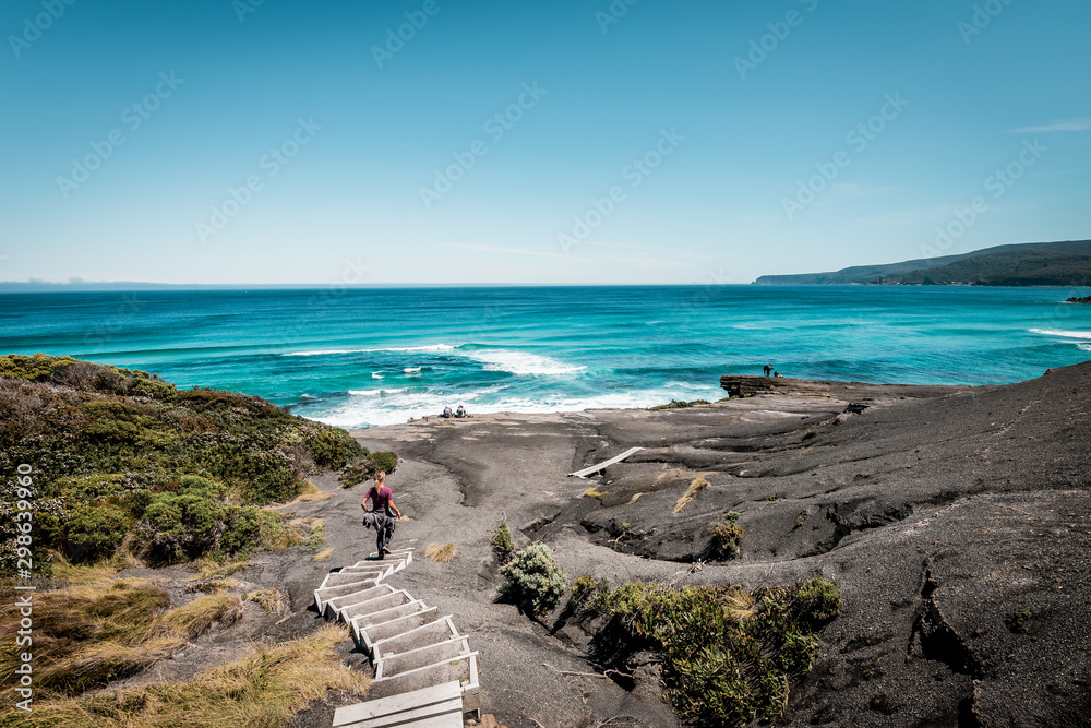 South Cape BAy Tasmania, Australia: Walk Bushwalk to the southernmost point of Tasmania, with beautiful weather and breathtaking views of the Arctic Sea