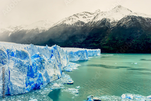Glacier Perrito Moreno in patagonia