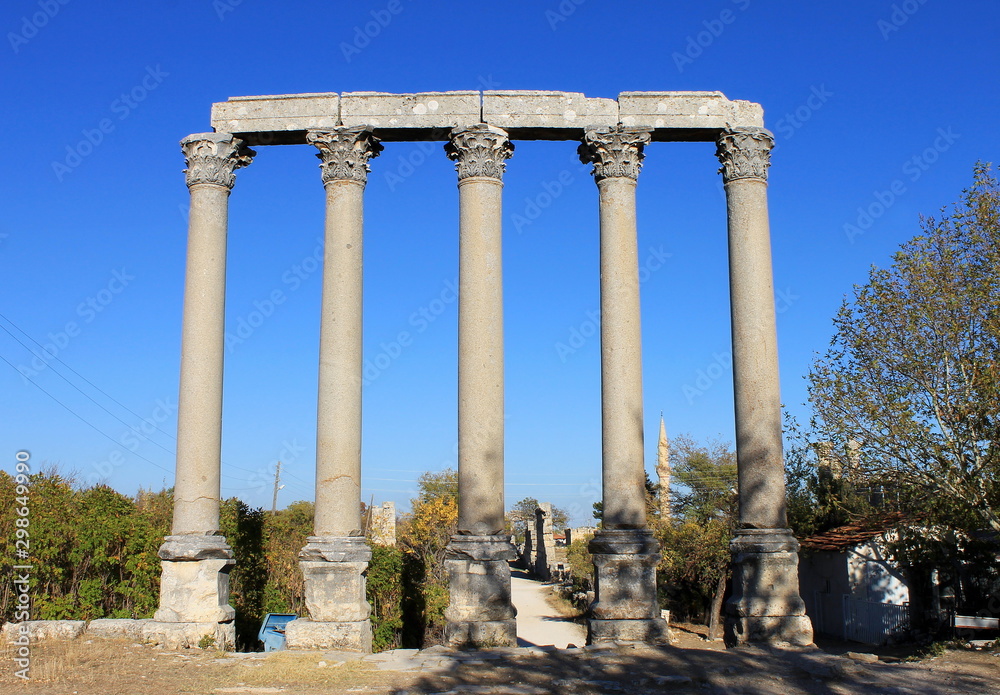 Fototapeta premium Uzunkaburch, place of worship of the kingdom of Alb, Turkey