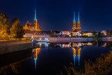 wroclaw cathedral by night