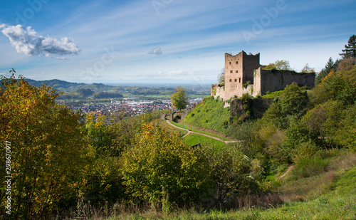 Burgruine Schauenburg oberhalb von Oberkirch im Renchtal