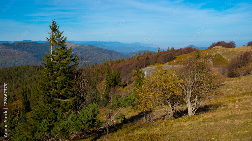 Blick in die herbstlichen Vogesen vom Grand Ballon Blick in die herbstlichen Vogesen vom Grand Ballon