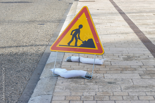 panneau d'indication de travaux