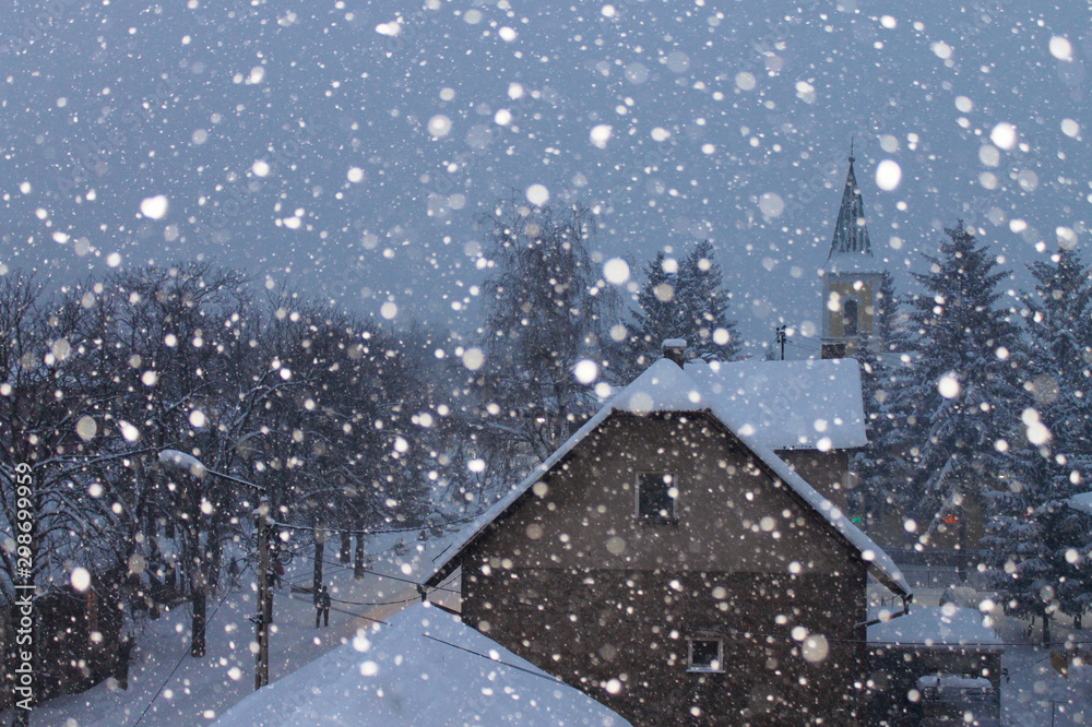 Fototapeta premium Snowy december night in town