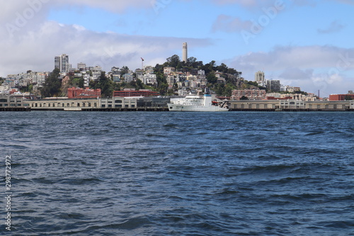San Francisco With Boat © Thomas