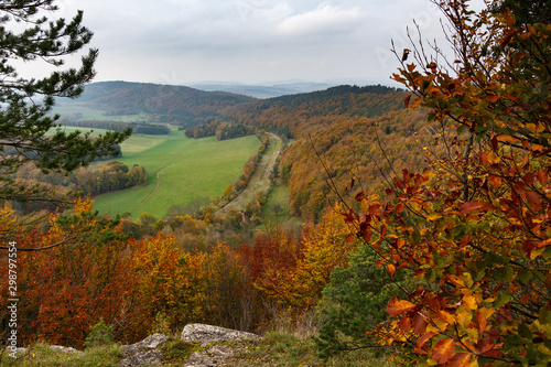 Blick von den H  rselbergen auf ehemalige A4