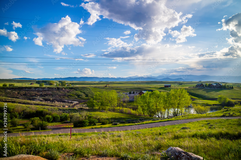 Obraz premium A beautiful overlooking view of nature in Mikesell Potts Recreational Area, Wyoming
