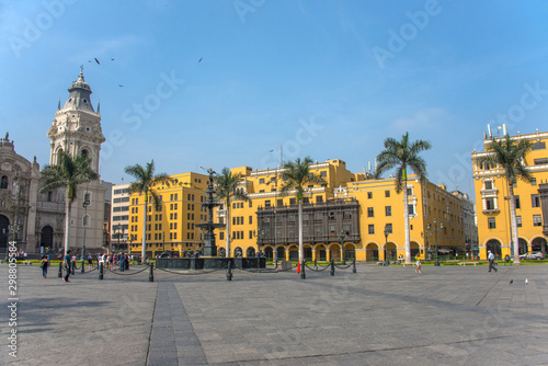 Obraz na płótnie Plaza de Armas (Plaza Mayor) in Lima w salonie