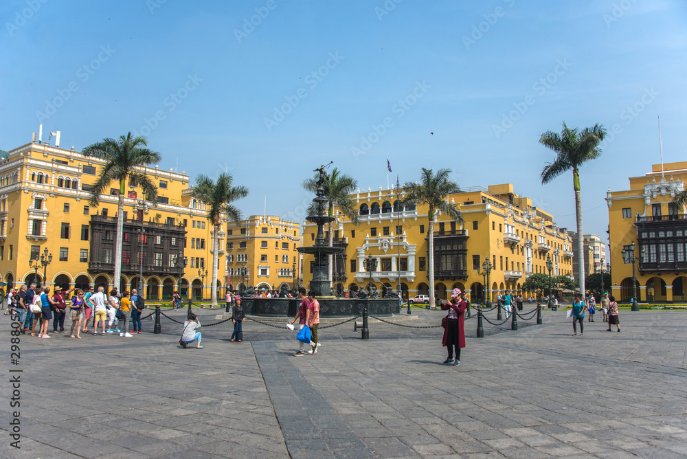Plaza de Armas (Plaza Mayor) in Lima