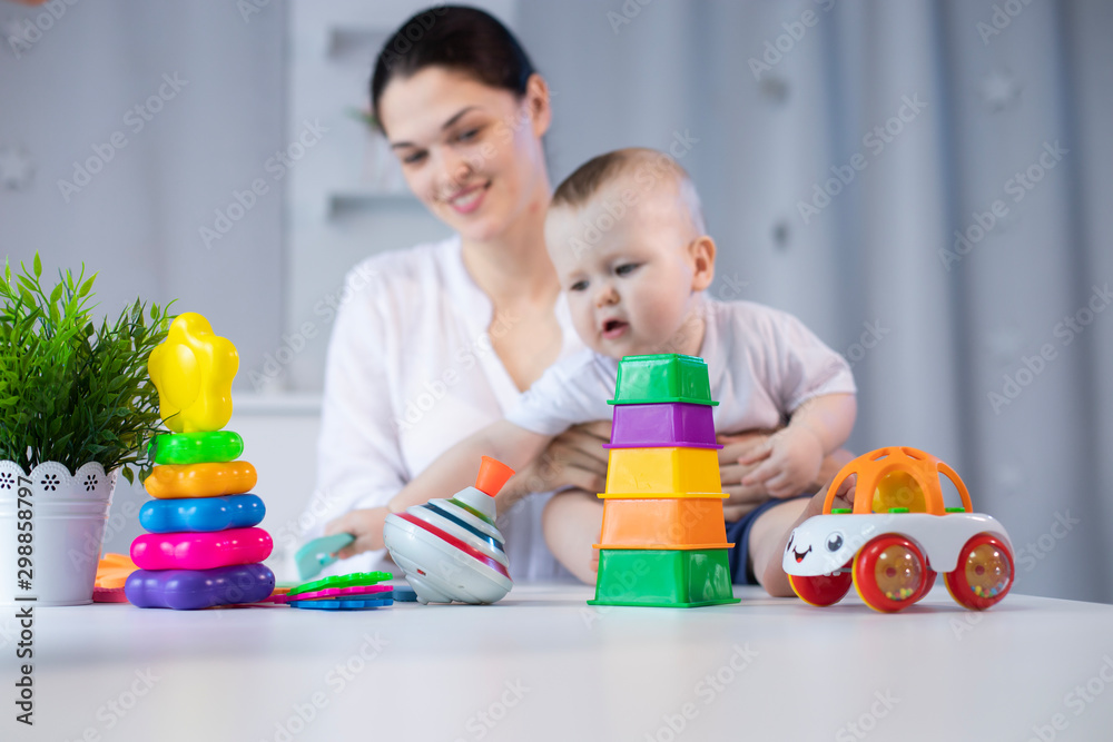 Fototapeta premium learning a little boy