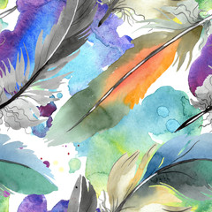 Papier peint photo Plumes aquarelles patrons Plumes d'ailes oiseaux tons chauds  © LIGHTFIELD STUDIOS