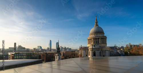 Fototapeta Naklejka Na Ścianę i Meble -  Aerial view of St Paul's Cathedral in London