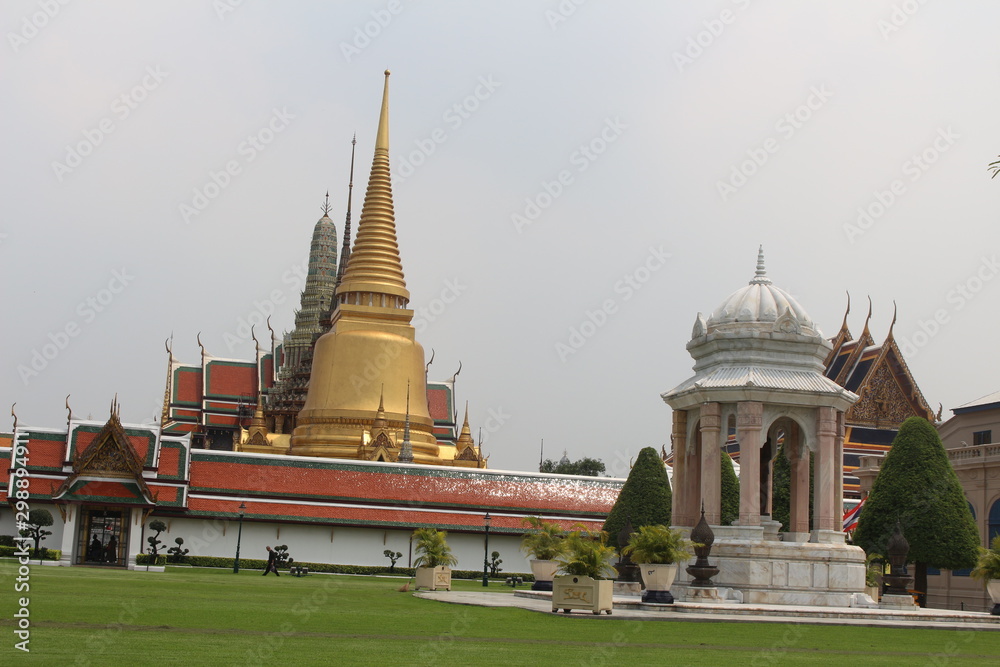 Fototapeta premium Wat Phra Kaeo Bangkok