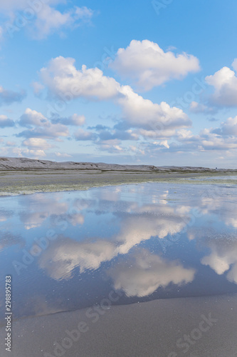 Abendstimmung am Strand – Niederlande photo