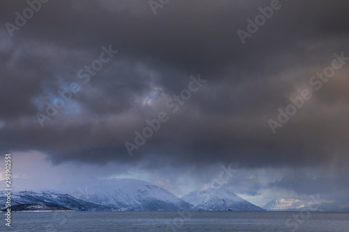 Der Norden von Norwegen im Winter photo